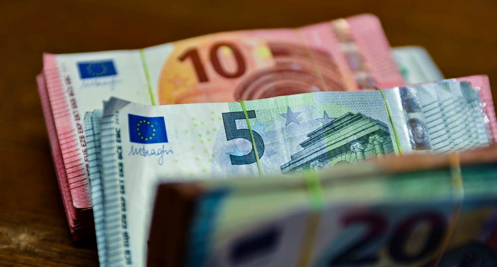 Aksioni kunder informalitetit, nisin kontrollet, regjister asetesh per pasurite